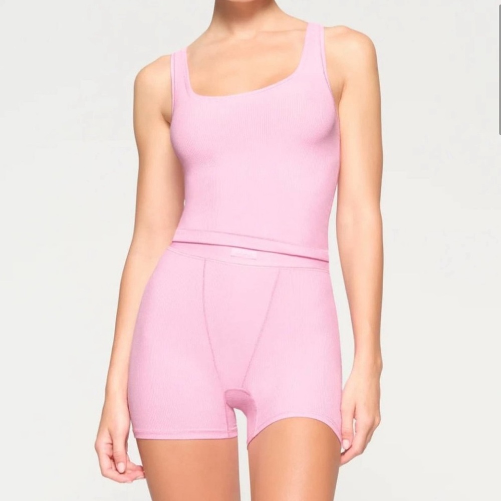 SKIMS Soft Lounge Boxer in Cotton Candy *Limited Edition* MEDIUM BNWT